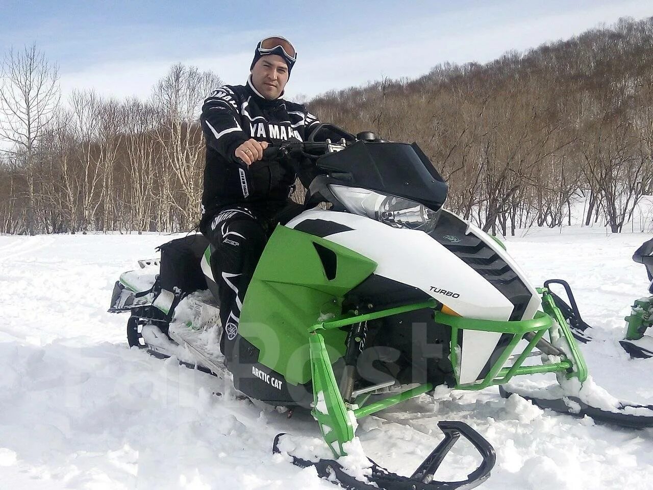 Купить снегоход в петропавловске. Arctic Cat m1100 Turbo. Снегоход 1100 турбо Арктик. Battery Arctic Cat m1100 Turbo. Снегоход Арктик Кэт турбо 1100 застрял.