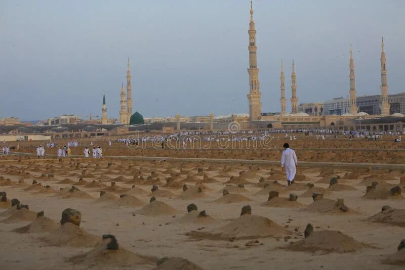 Аль куз. Кладбище джаннат аль-баки в медине. кладбище сподвижников пророка в медине. медина саудовская аравия могила пророка. могилы сподвижников пророка в медине.