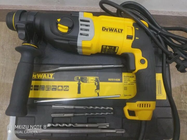 Dewalt 25143. Dewalt 25143k. dewalt d25143k. 25143 dewalt перфоратор. перфоратор dewalt d 25143шильдик.