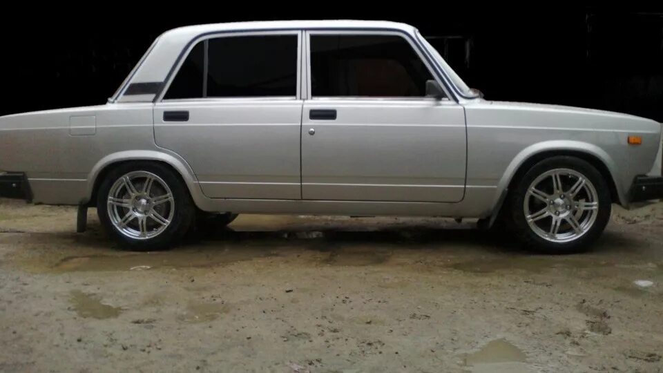 Торусы Lada 210740, 1,6 л, 2010 года колёсные диски DRIVE2