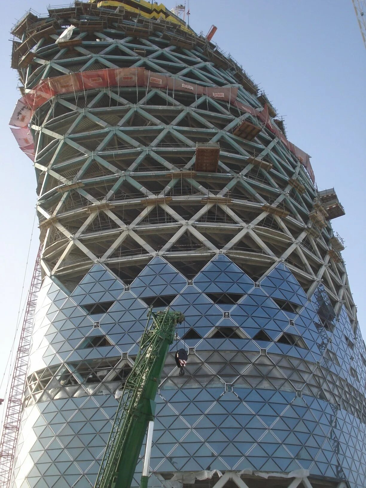 Башня ала. Башня «Capital Gate» (Абу-Даби, ОАЭ,. Падающая башня «Кэпитал гейт», Абу-Даби. Падающая башня Абу Даби. Небоскрёб «Capital Gate» (Падающая башня).