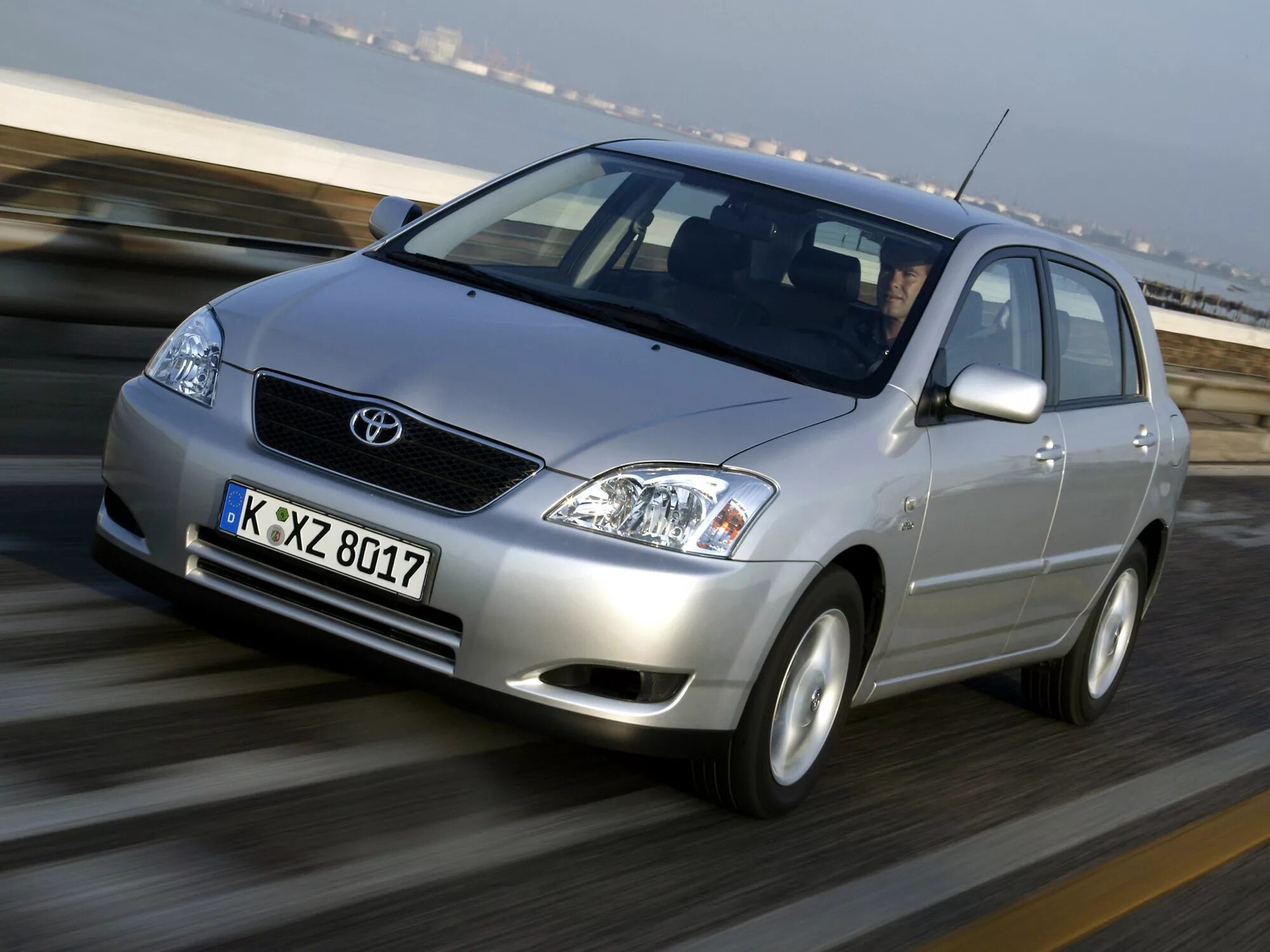 Toyota corolla 2004. Toyota corolla e120 хэтчбек. Corolla e120 hatchback. Corolla хэтчбек. таёта карола хечбек 2006.