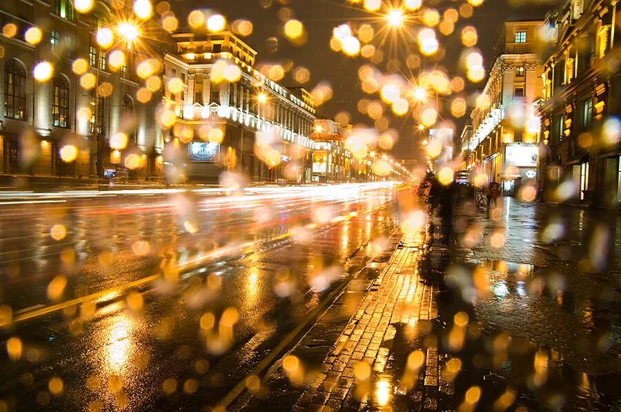 бурдж-халифа дубай. золотые огнями город. ванкувер. вечерний город. дождь в городе.