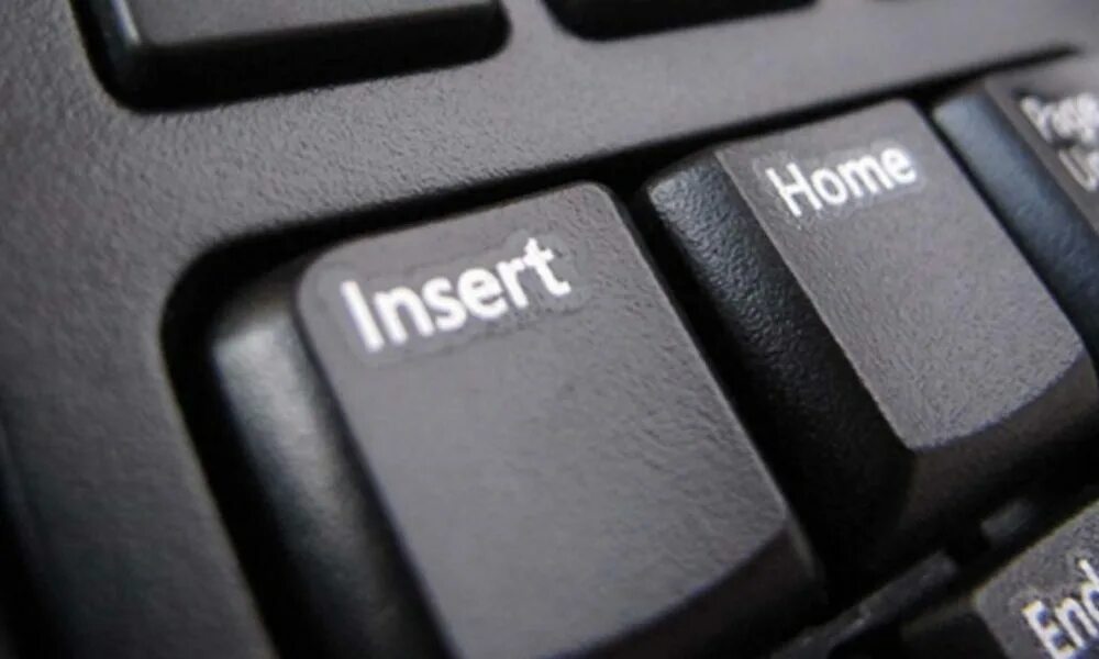 Нажать клавишу insert. Кнопка Insert на клавиатуре. Клавиша Insert на клавиатуре. Инсерт на клавиатуре. Клавиша ins.
