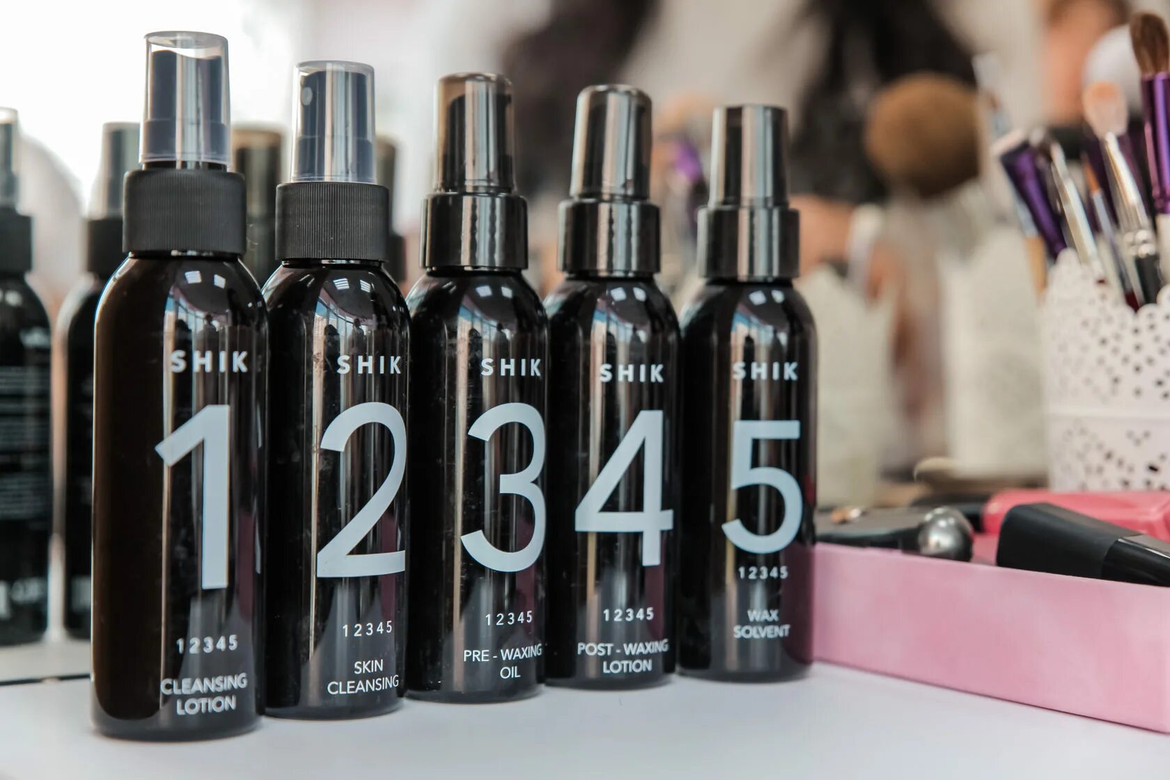 Shik brow. Shik 2 лосьон. Shik 3 pre-Waxing Oil. Краситель Shik. Восковая система Шик.