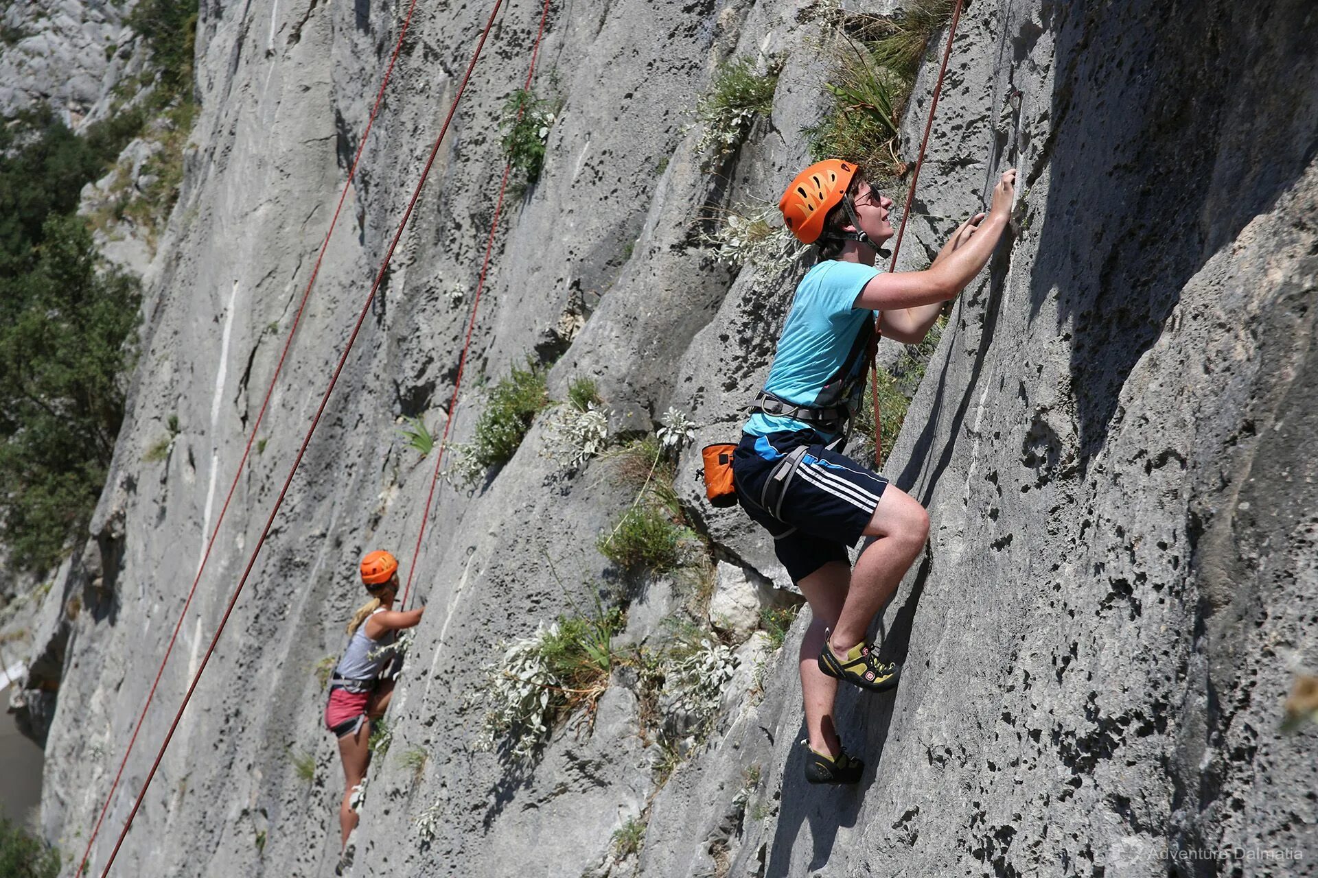 Rock Climbing. Лазить по горам. Лазать по горам. Черногория альпинизм. Rock climbing is the most dangerous