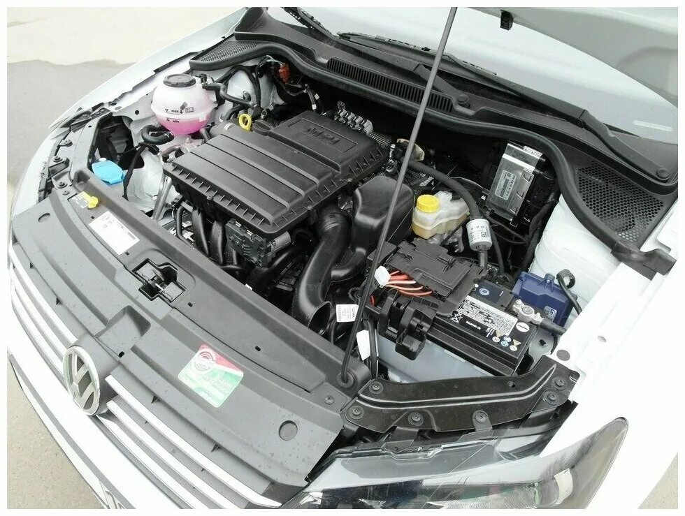 6 mpi. 6 110 фольксваген поло. 6 mpi 110 л. Двигатель фольксваген 1. Мотор рапид 1.