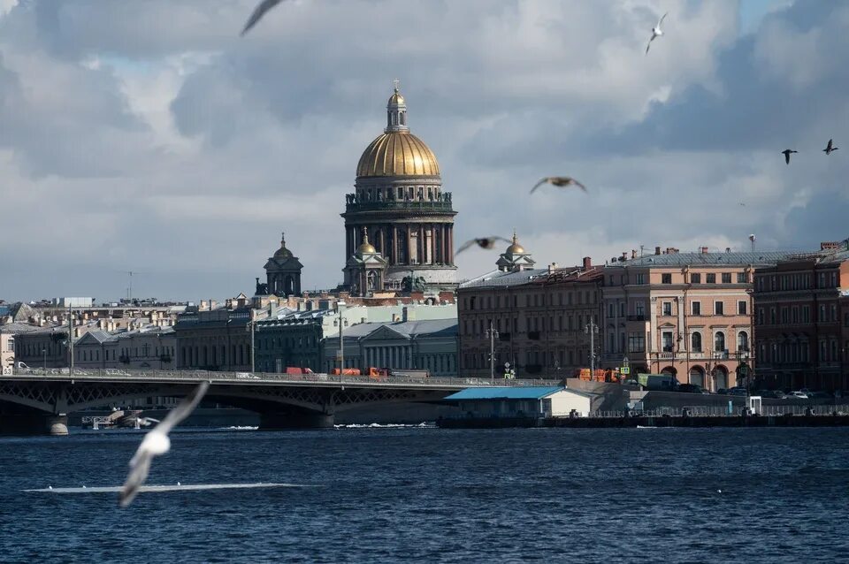 Университетская набережная 13 санкт-петербург. Белые ночи в питере. Ленинград васильевский остров. Санкт петербург построен на неве. Санкт петербург построен на неве.