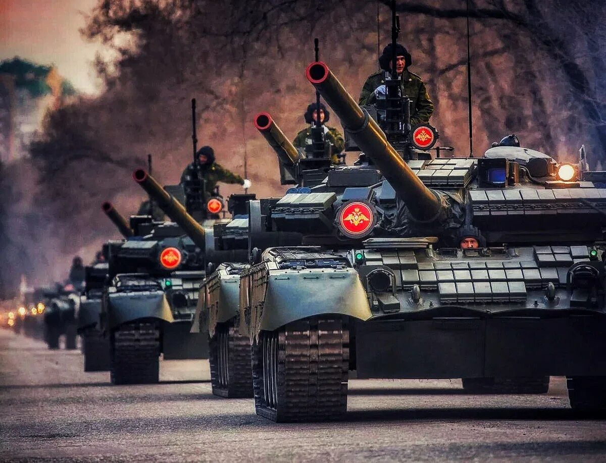 Танковые войска входят. Танк т80. Танк т-80бв. Танк т80 армия РФ. Колонна танк т80.