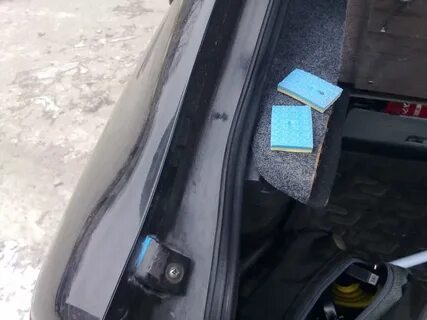 Приора задний резинка