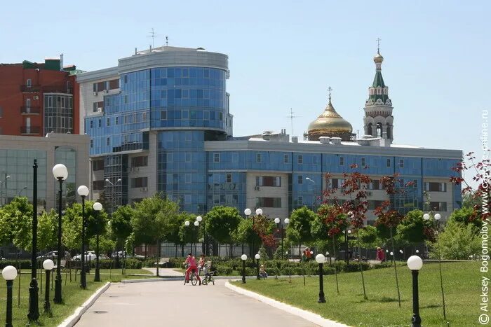 Улица академика королева 31 астрахань. Ул академика королева 39 астрахань. Улица академика королева 22 астрахань. Академика королева 31 астрахань. Ул адмиралтейская астрахань 42.