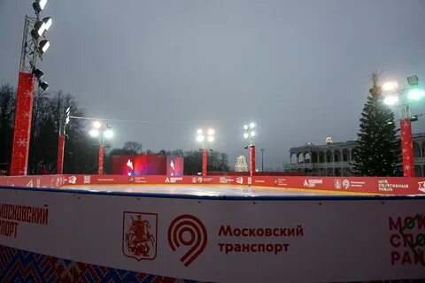 Каток на речном вокзале 2024