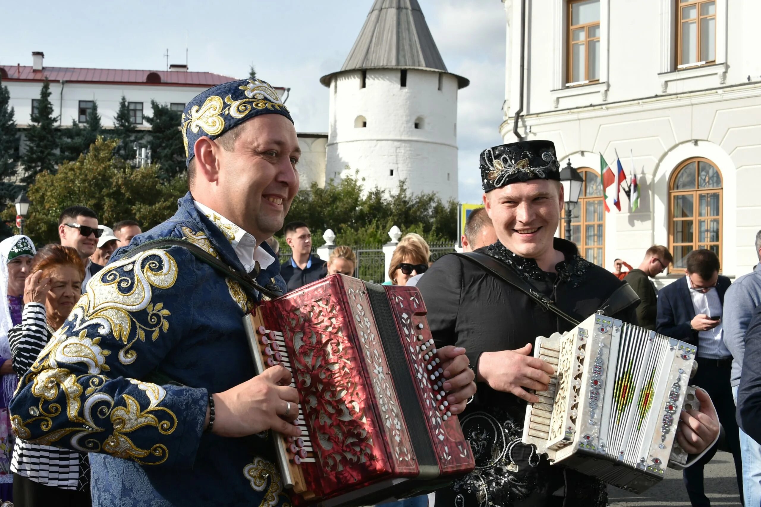 Какие праздники казани