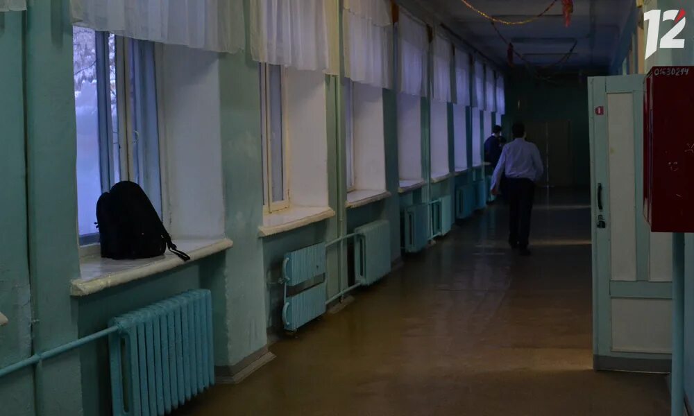 Карантин в школе. Омск 27 школа 2017. Какие школы Астрахани закрыты на карантин 2024. Закроют ли в Омске школы на карантин.