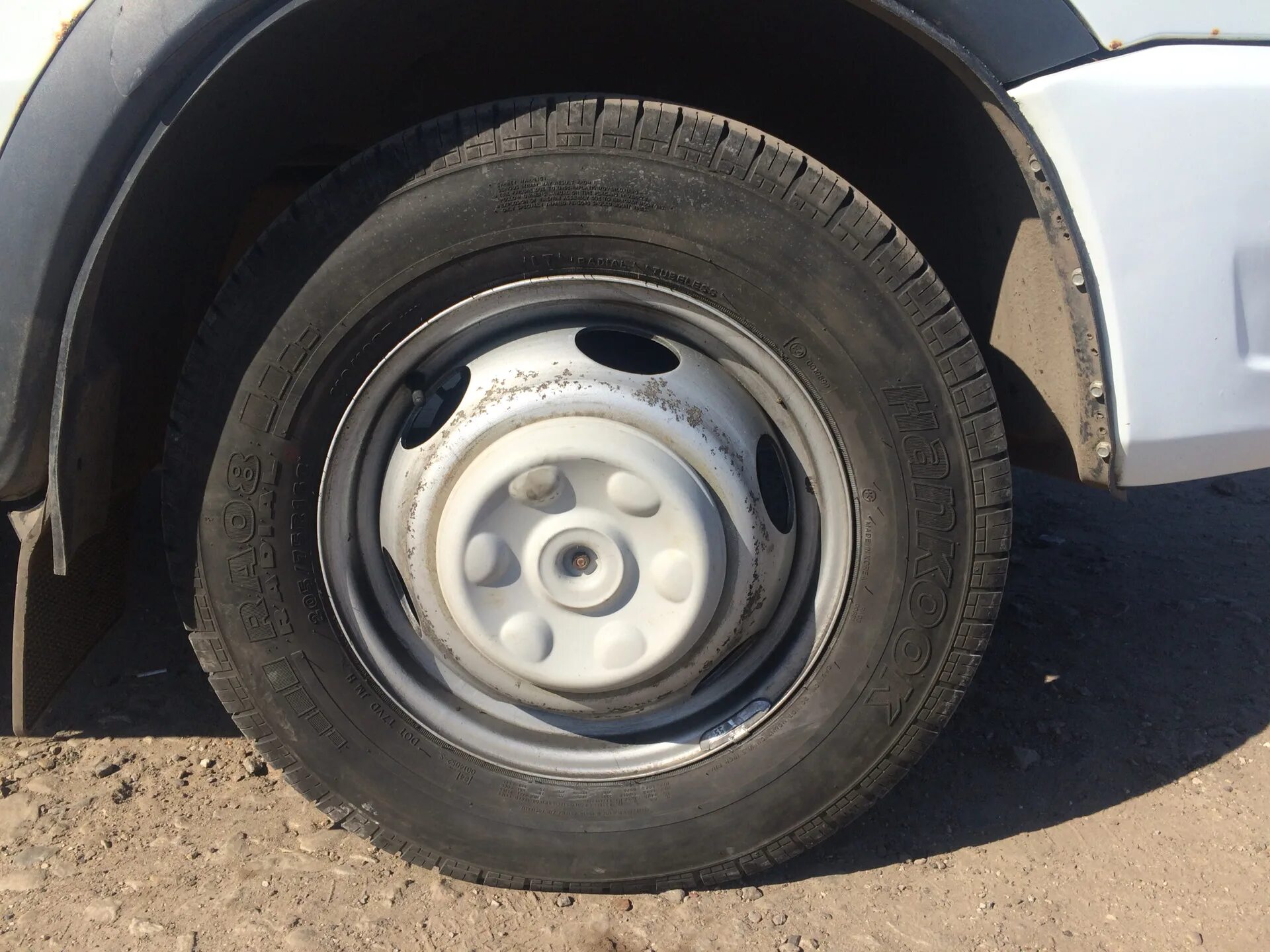 Купить шины 205 16с. 205/75 R16 Газель спарка. 205 65 R16 на Газель спарка. Резина 205 75 16с на Газель Некст. Резина 205 70 r16 с на Газель.