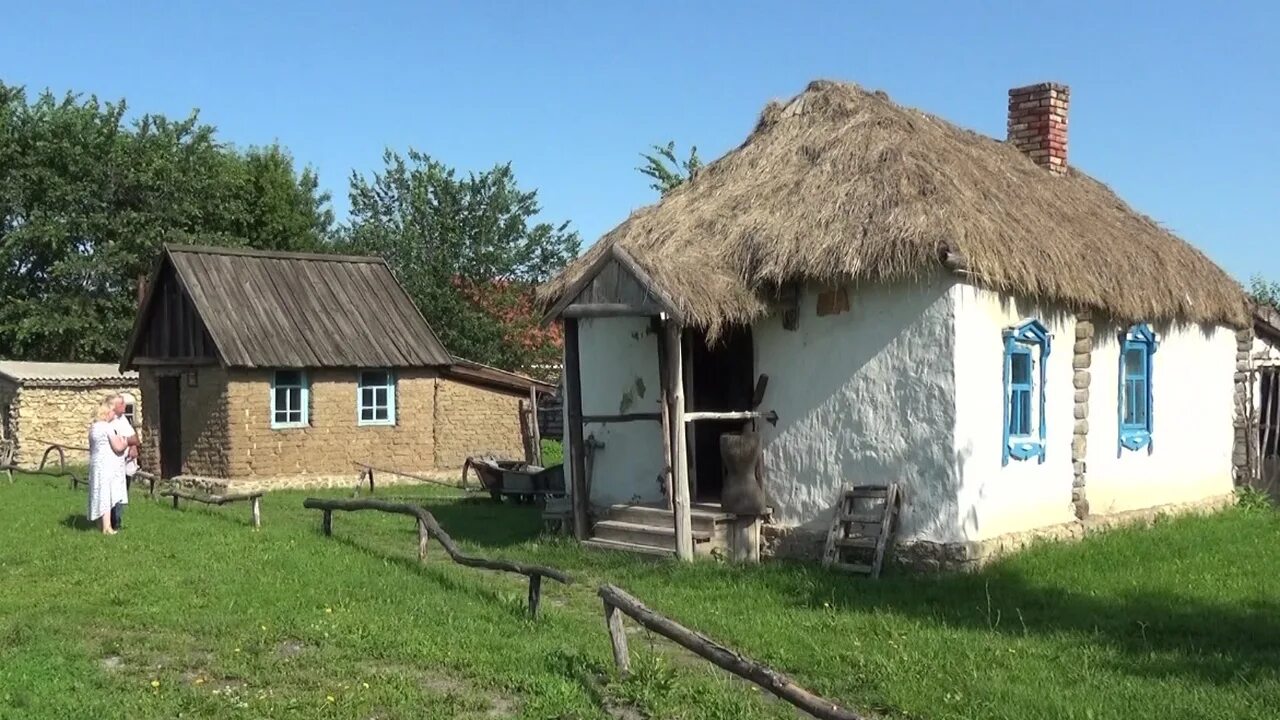 Деревенька Эртиль Воронежская. Музей деревенька Воронежская область. Эртиль этнодеревня Воронежская область. Деревенька в Эртиле Воронежской области.