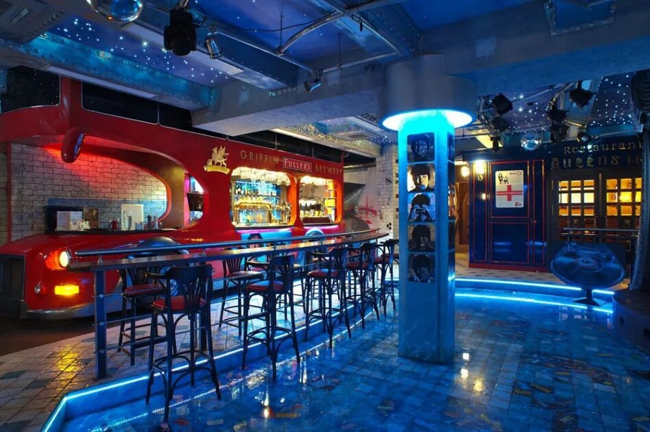 Ресторан бронзовый лев на бакинской. Английский паб бронзовый лев. Ресторан бронзовый лев царицыно. Бар бронзовый лев бакинская 6. Бронзовый лев в царицыно.