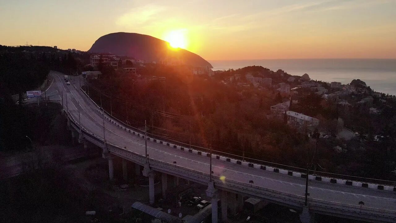 Алушта крымский мост