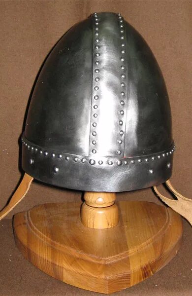 гнездово 1 шлем. мотошлем icon variant. новгород шлем. новгородский доспех 13 века. шлем 13 век русь.