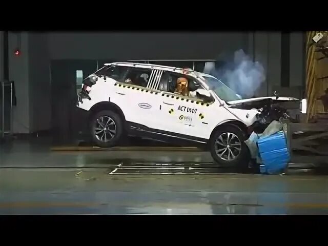 Geely atlas краш тест