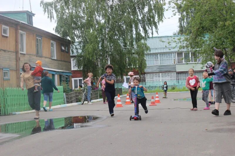 Детский сад иволга северо-енисейский. Енисейск 4 полюс. Енисейск детский. Енисейск детский. «детская художественная школа имени н.