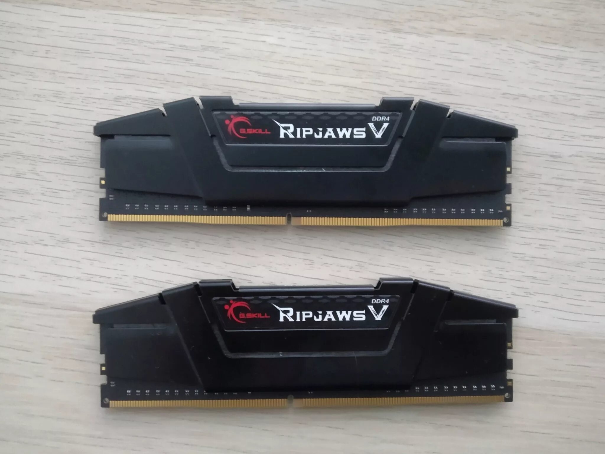 Ddr4 Ripjaws 8gb. G.skill Ripjaws ddr4. GSKILL ddr4 8 GB. G.skill ddr4 16gb 4000mhz Ripjaws v Black. Память g skill ripjaws v