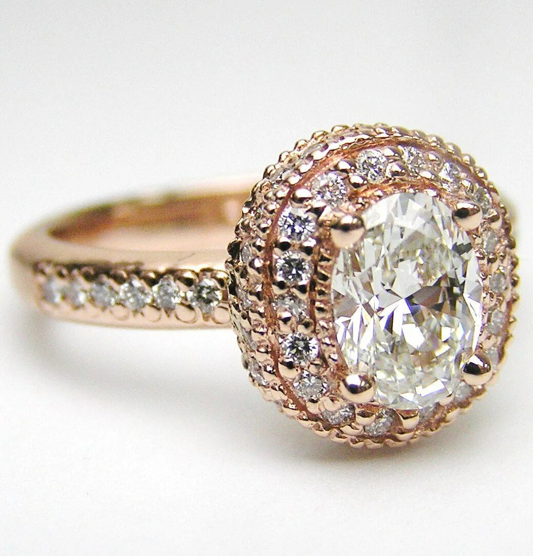 Кольцо золотое 19. Кольцо Голд Даймонд. Украшения с бриллиантами. Красивые кольца с бриллиантами. Красивые кольца с камнями.
