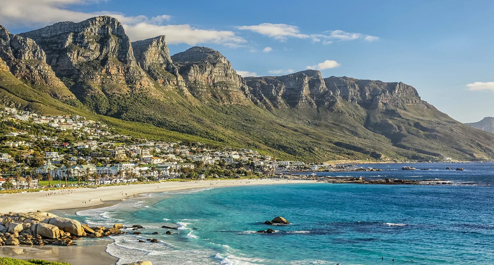 Юар рейсы. Юар кейптаун. кейп (юар). пляж кэмпс-бэй, юар. cape town.