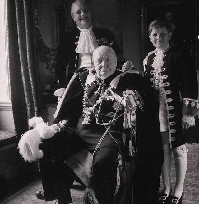 Уинстон черчилль и елизавета 2 фото From Churchill to Boris: 14 prime ministers the Queen has seen come and go