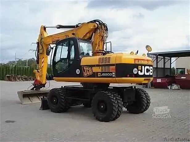 Jcb js200. Jcb js200