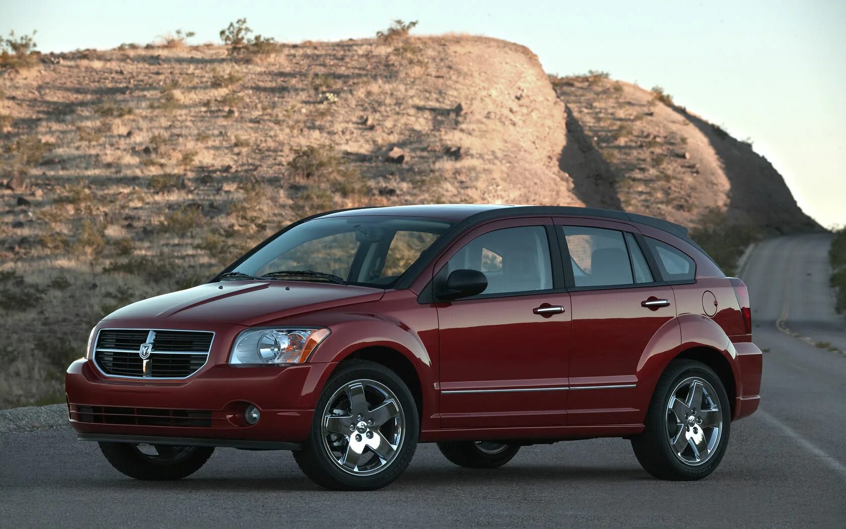 Dodge caliber 2.0. Додж Калибер 2007. Dodge Caliber 2007. Додж Калибер 2006. Додж Калибр 2006.