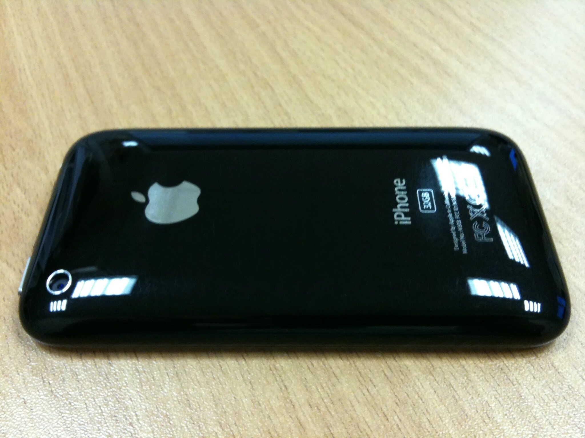 Iphone 3g 16gb. Iphone 3gs. 1. Iphone 3gs и iphone 4. айфон три джи.