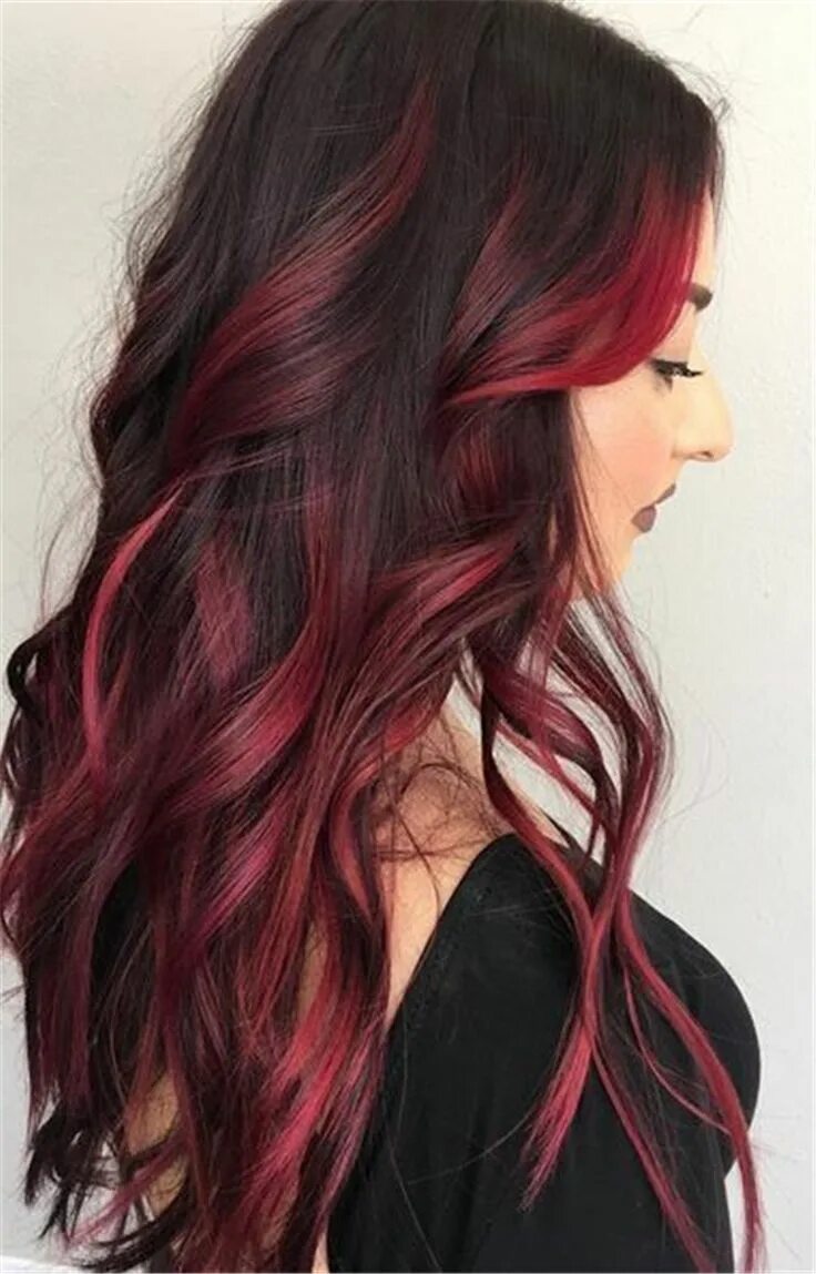 Красные пряди на темных волосах фото Pin by Ananya on Red highlights Black red hair, Red hair streaks, Dyed red hair
