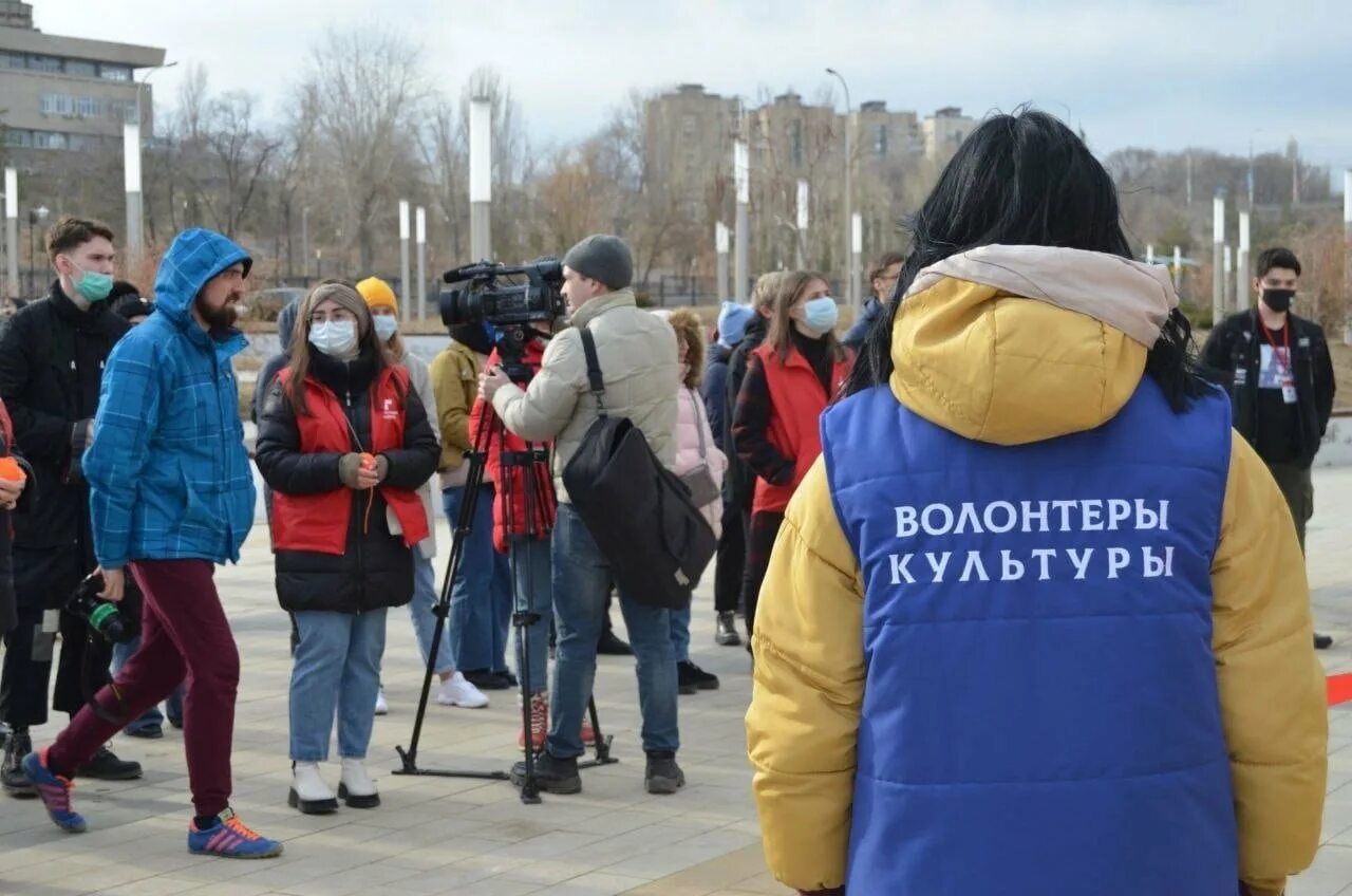 Программа волонтеры культуры. Волонтеры культуры авц. Проект волонтеры культуры. Культурное волонтерство организации. Волонтеры культуры.
