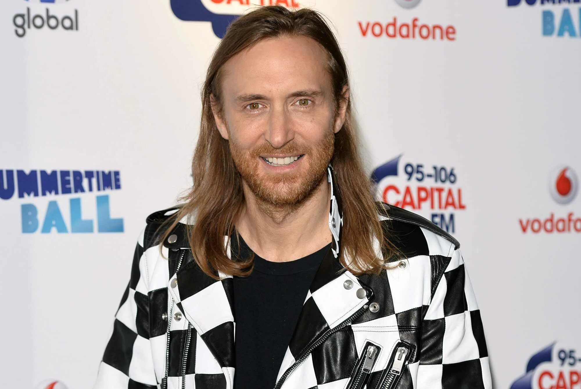 Дэвид гета. Дэвид Гетта. Дэвид Гетта 2022. David Guetta 2000. Дэвид Гетта 2023.