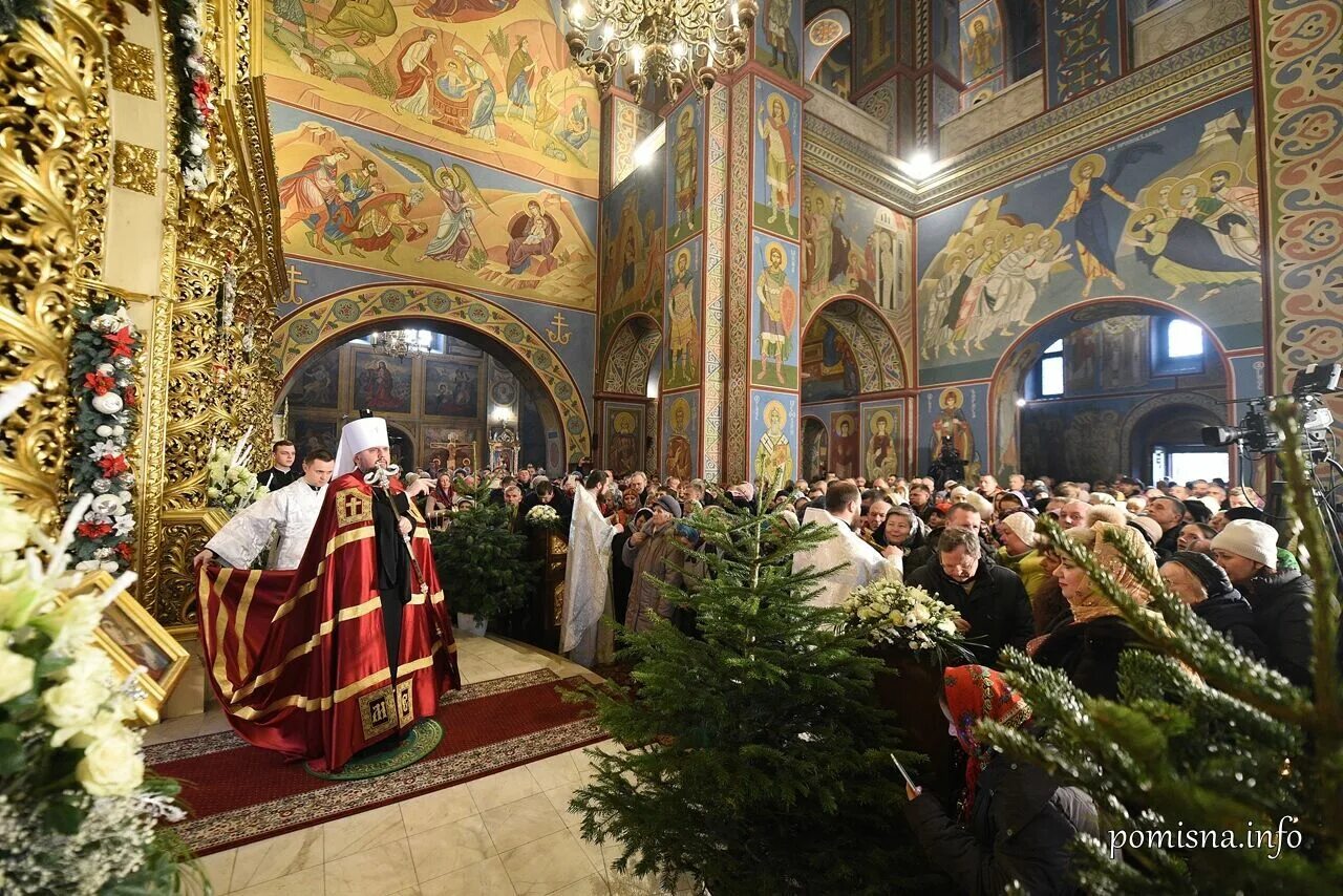 Православное Рождество. Рождество в католической церкви. С Рождеством католическим. Празднование католического Рождества. 25 января рождество