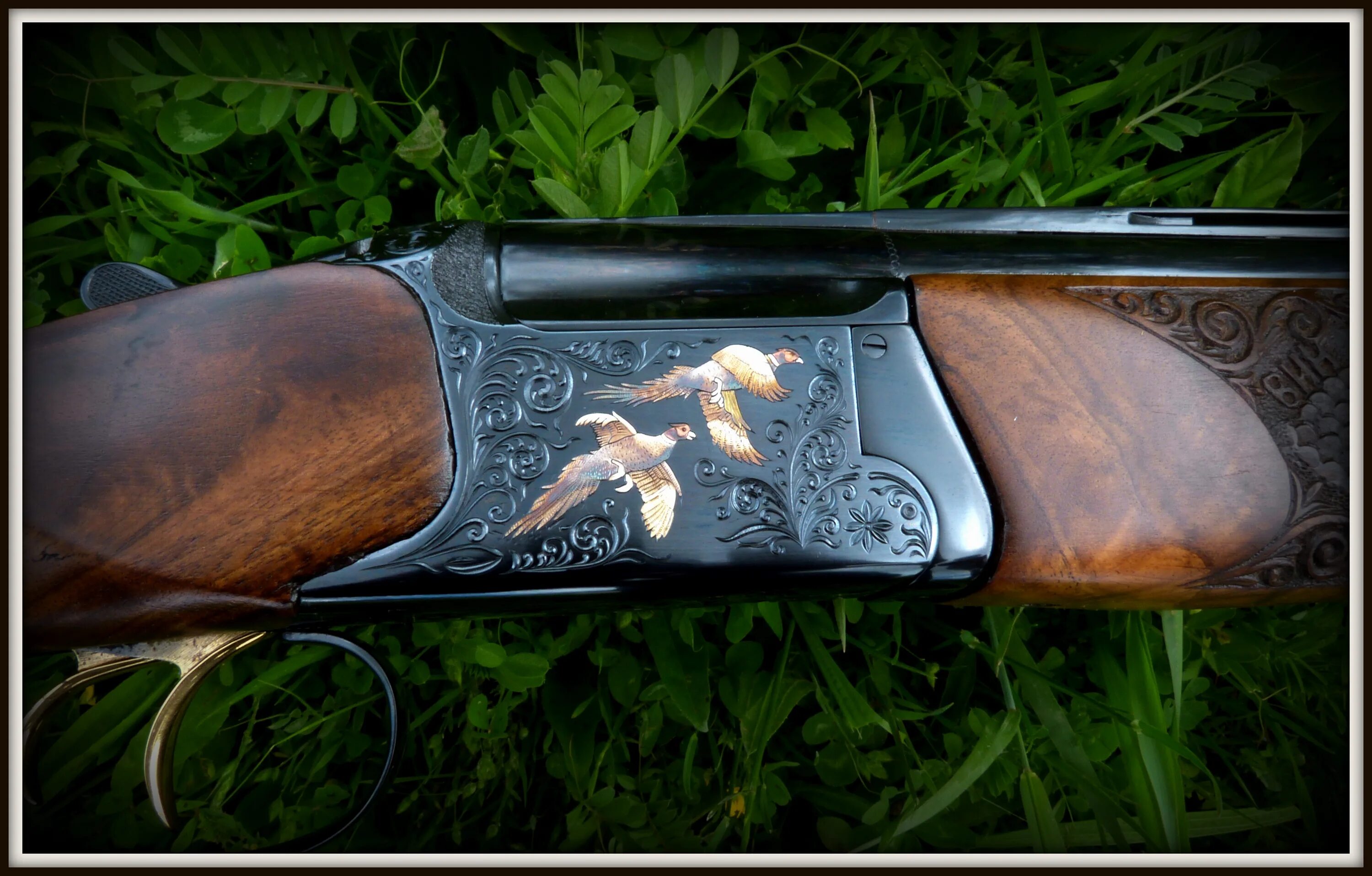 гравировка 27. медальон с гравировкой беларусь. иж 27 калибр. гравировка на ружье иж-27. иж 12 и иж 27.