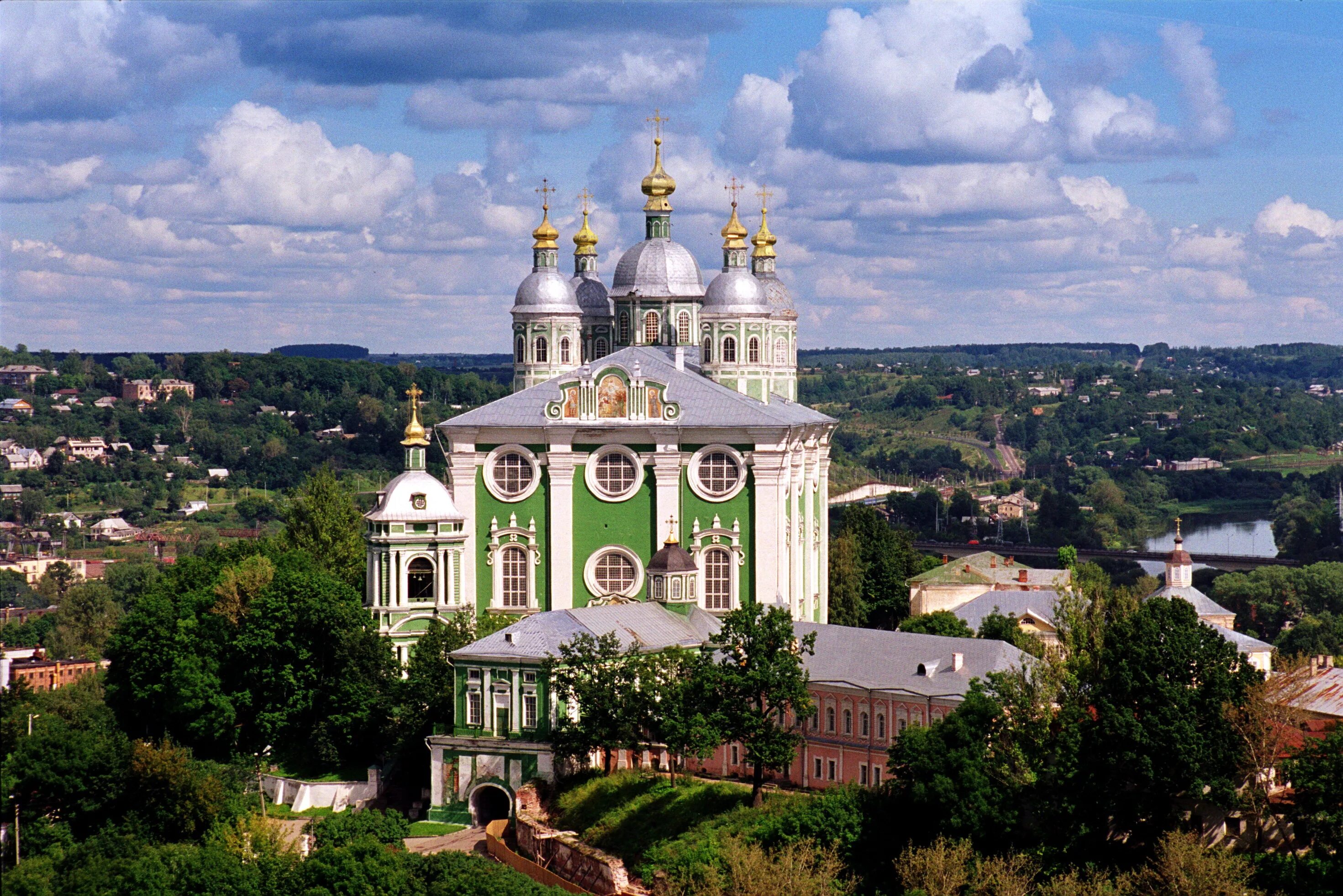 Страна города смоленск. Вика Смоленск. Любимый город Смоленск.