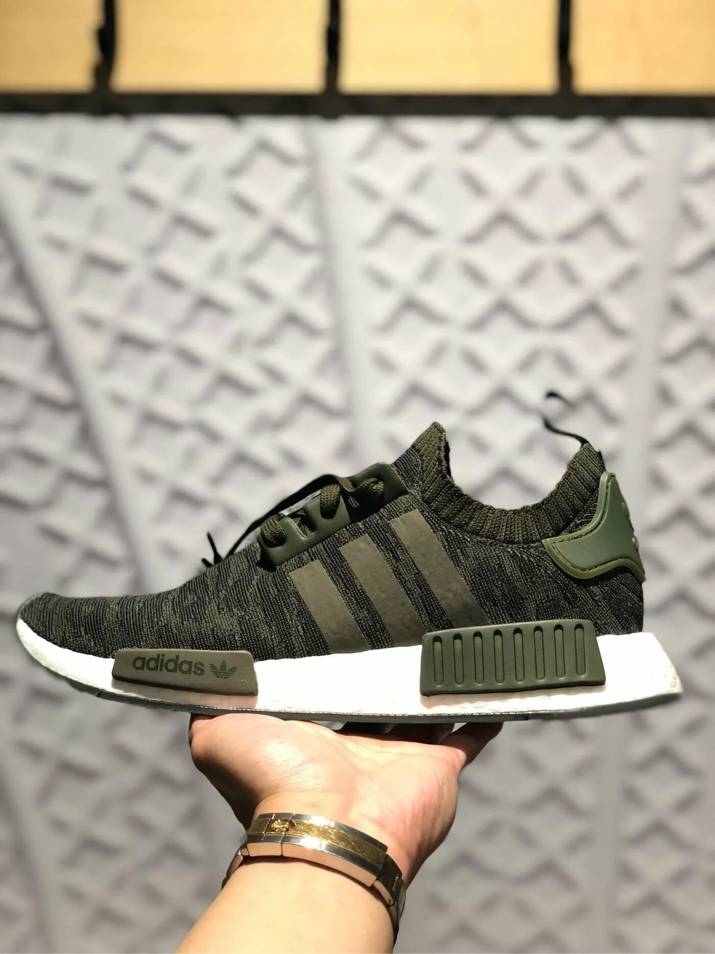 Nmd r1. Adidas nmd r1 pk. adidas nmd_r1. adidas originals nmd r1. adidas nmd r1 continental.