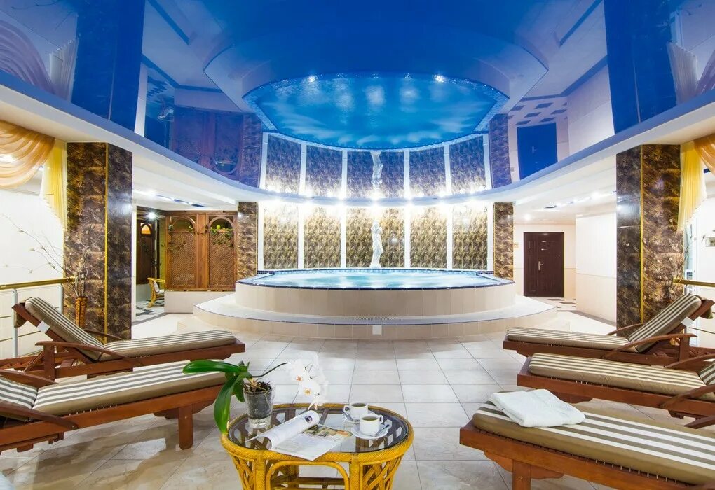 Ялта ай-даниль санаторий. Пальмира палас ялта бассейн. Пальмира палас бассейн. Отель в ялте mriya resort spa. Крымский бриз hotel villas 5.