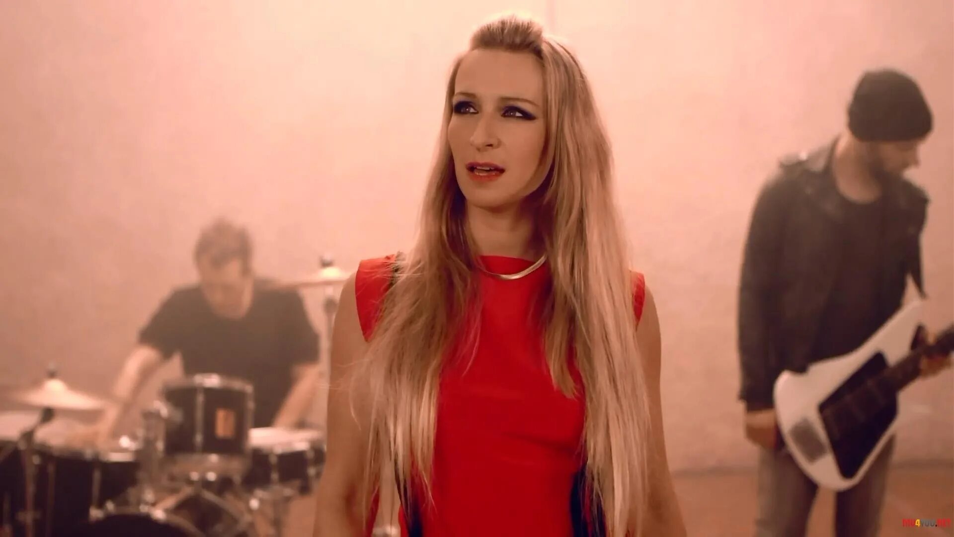 Guano apes "bel air". Я вообще клип. Кристалл поет клип. Я вообще клип. Guano apes солистка.
