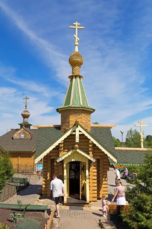 Источник умиление в дивеево. Храм часовня казанской иконы божией матери. водосвятная часовня дивеево. казанский источник в дивеево.