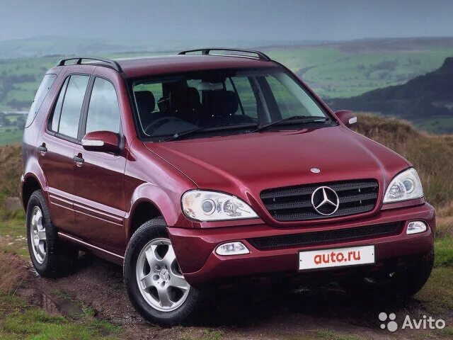 Купить б/у Mercedes-Benz M-Класс I (W163) 320 3.2 AT (218 л.с.) 4WD бензин автом
