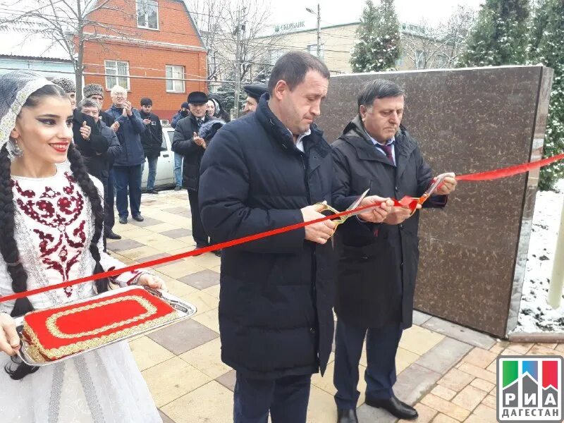 Открытый хасавюрт. Открытый хасавюрт. День героев отечества в хасавюртовской школе интернате. Парк ялова в хасавюрте. Омаров шамиль (дагестан).