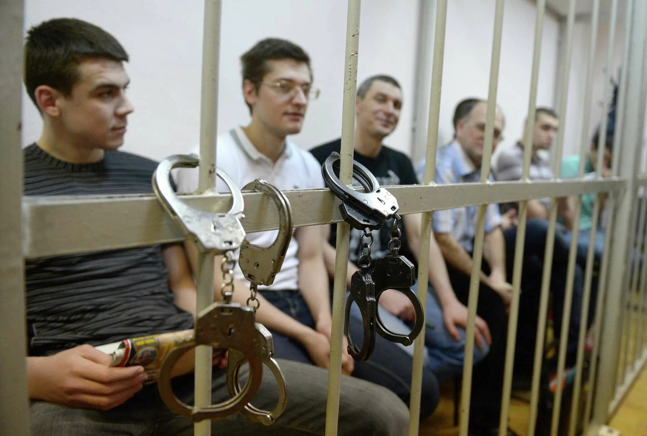 Политзаключённый. Сотрудники фсин в колонии. Американские осужденные. Бриттни грайнер. Обмен полит заключенными.