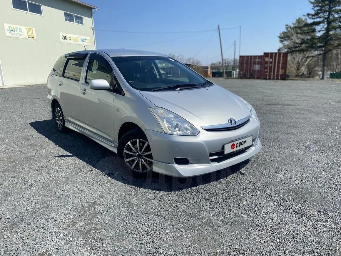 Тойота виш 2010 года. Тойота виш 2007 салон. Тойота виш 2012 года. Drom toyota wish. Тойота виш 2012.