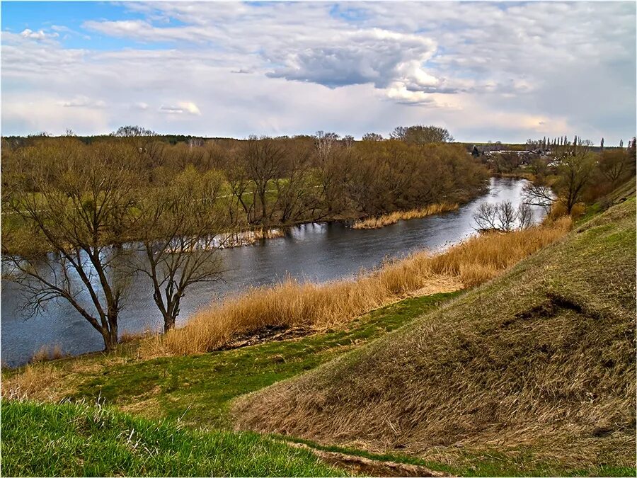 Река в харькове. Уды (река). Фотографию речки Уды. Уды Украина. Конец реки Уды.