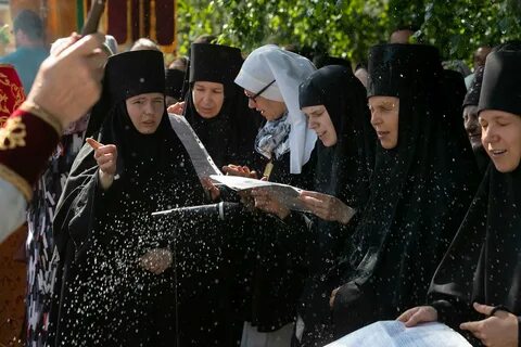 Монастырь трансляция