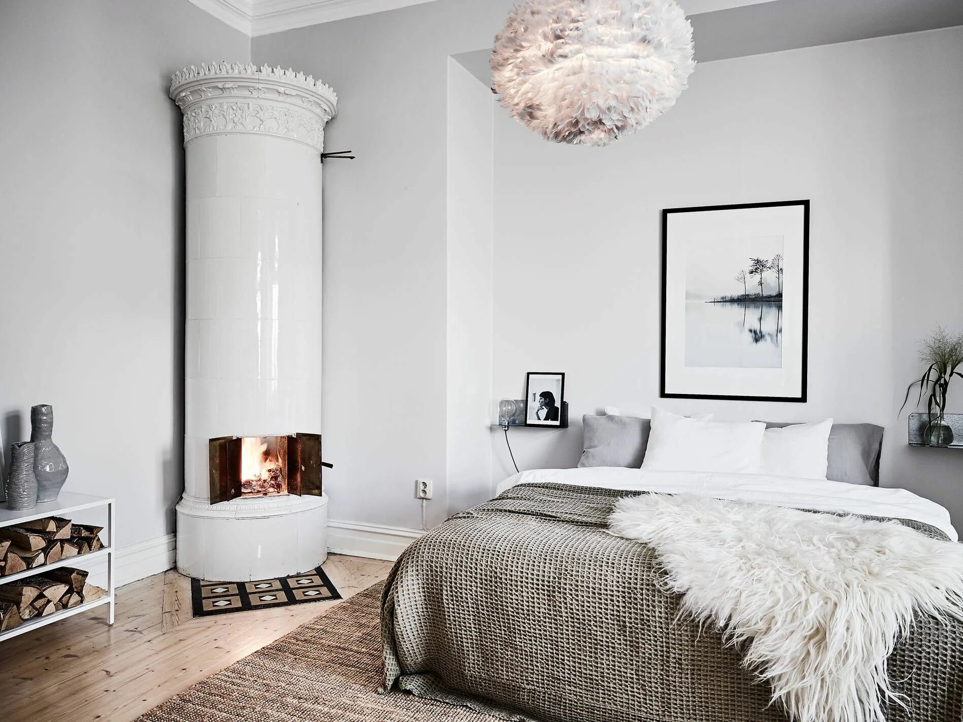 Ll room