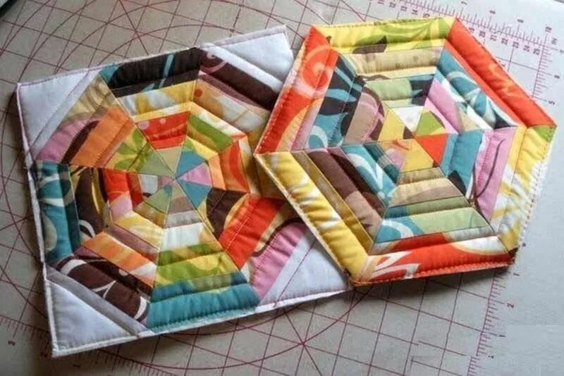 Изделие в технике лоскутного шитья. Лоскутное шитье. Лоскутная техника. Изделия в технике лоскутного шитья.